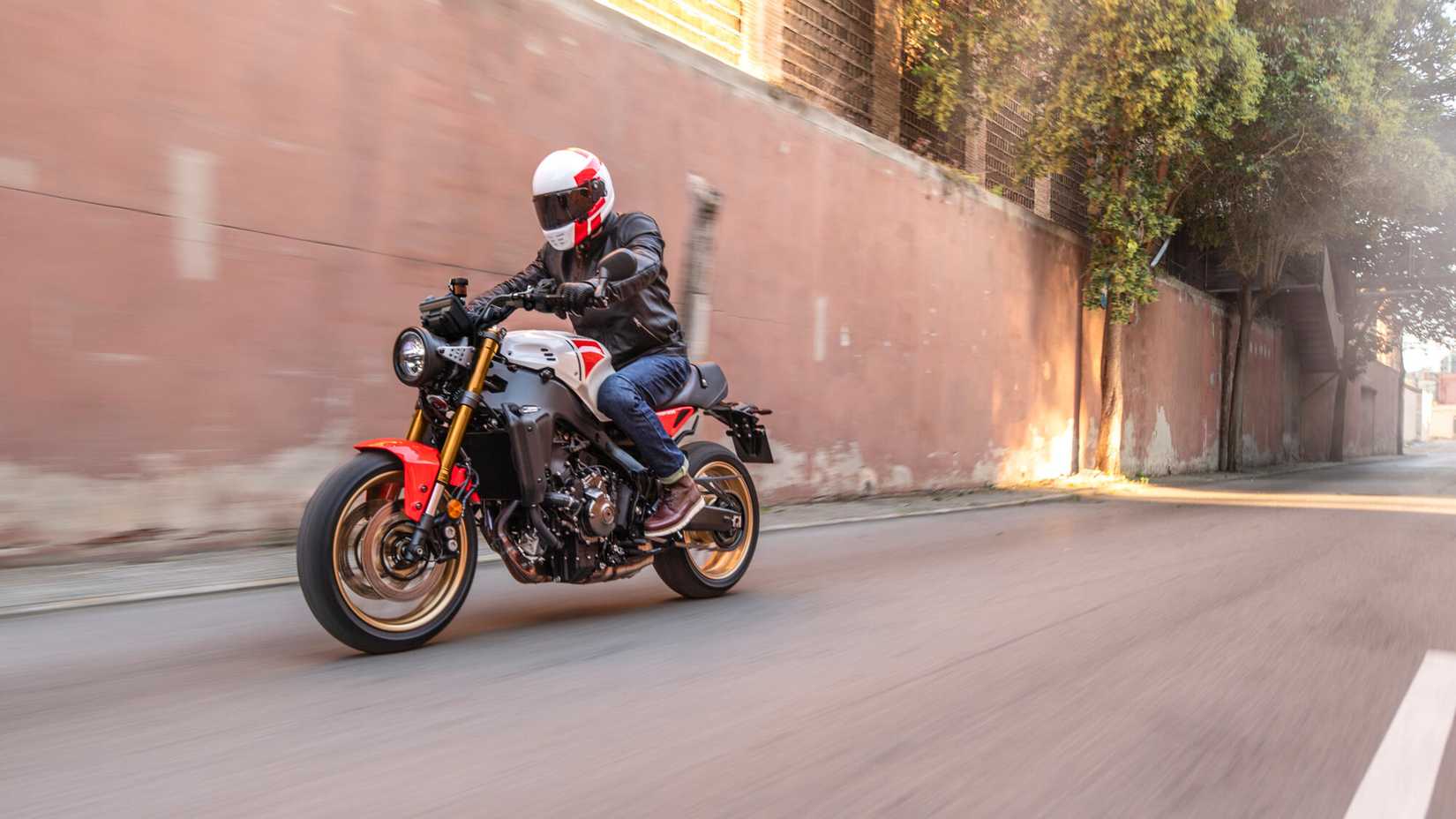 2025 Yamaha XSR900 Promotion 1