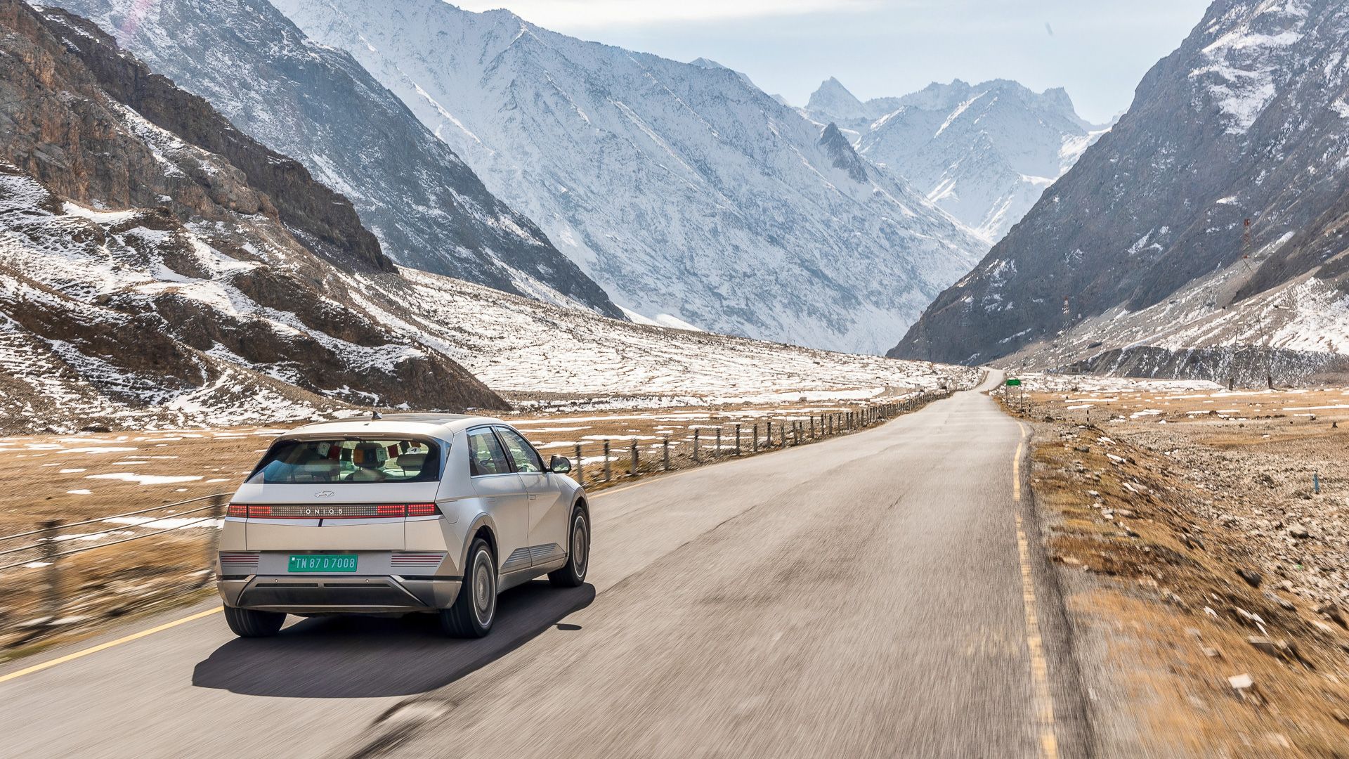 hyundai ioniq 5 guinness world record holder -3