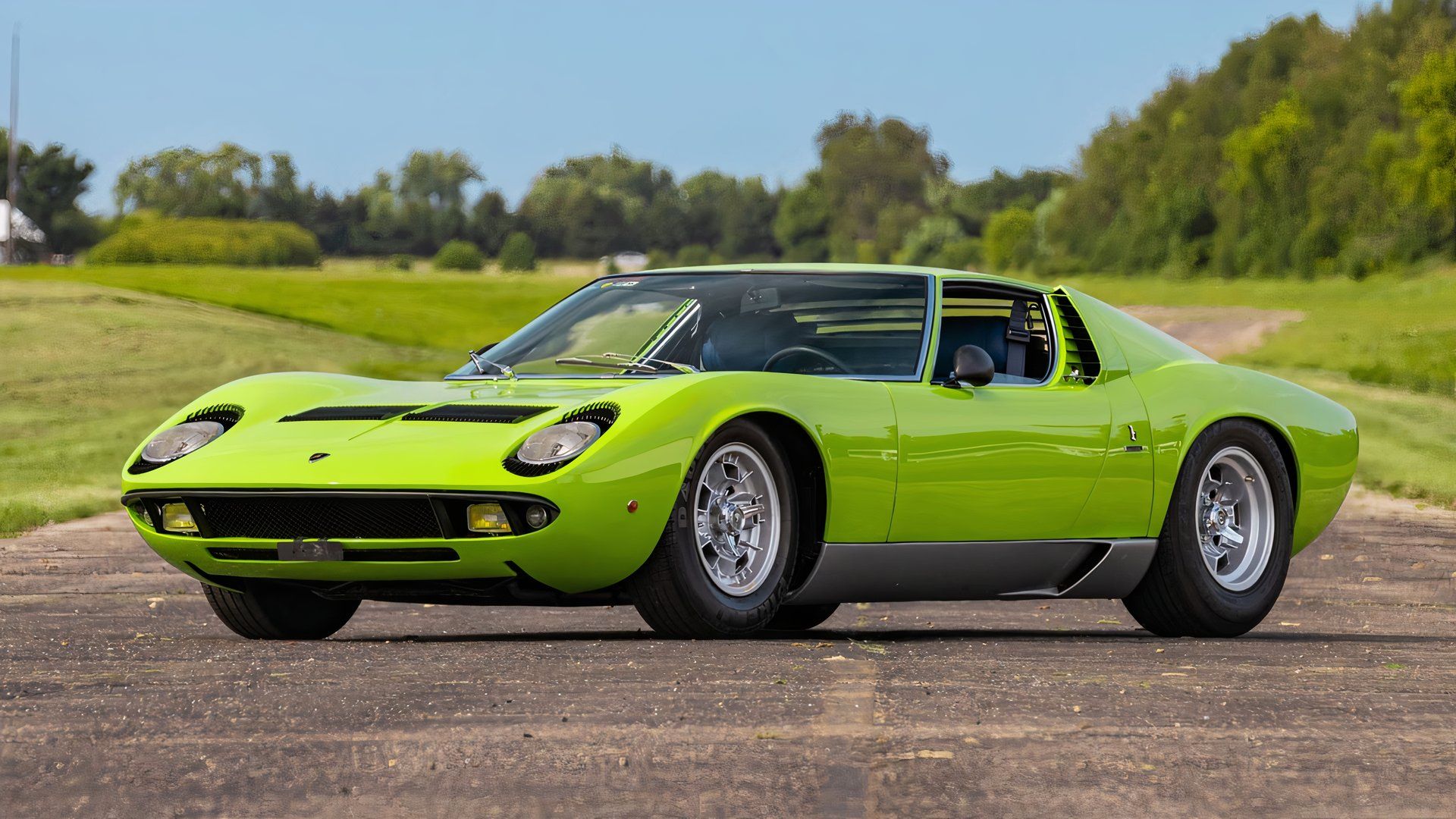 1970 Lamborghini Miura P400 S 3/4 side