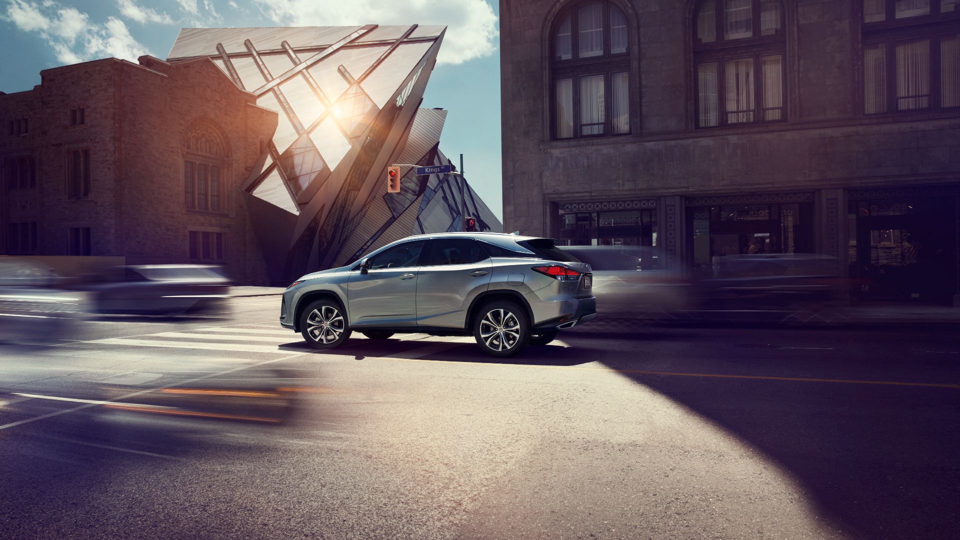 2020-2022 Lexus RX 450h Driving