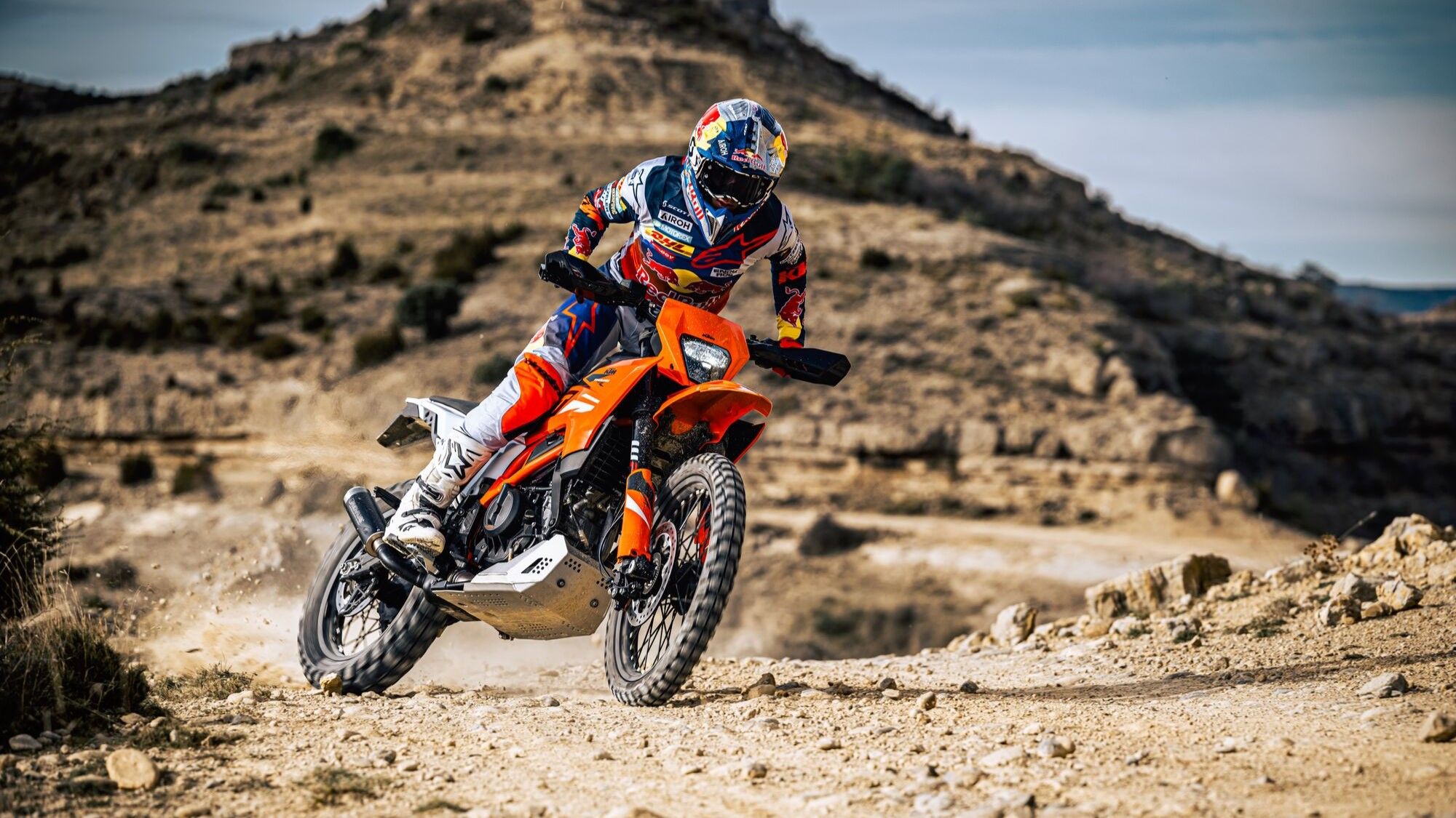 2025 KTM 390 Enduro R Action (4)