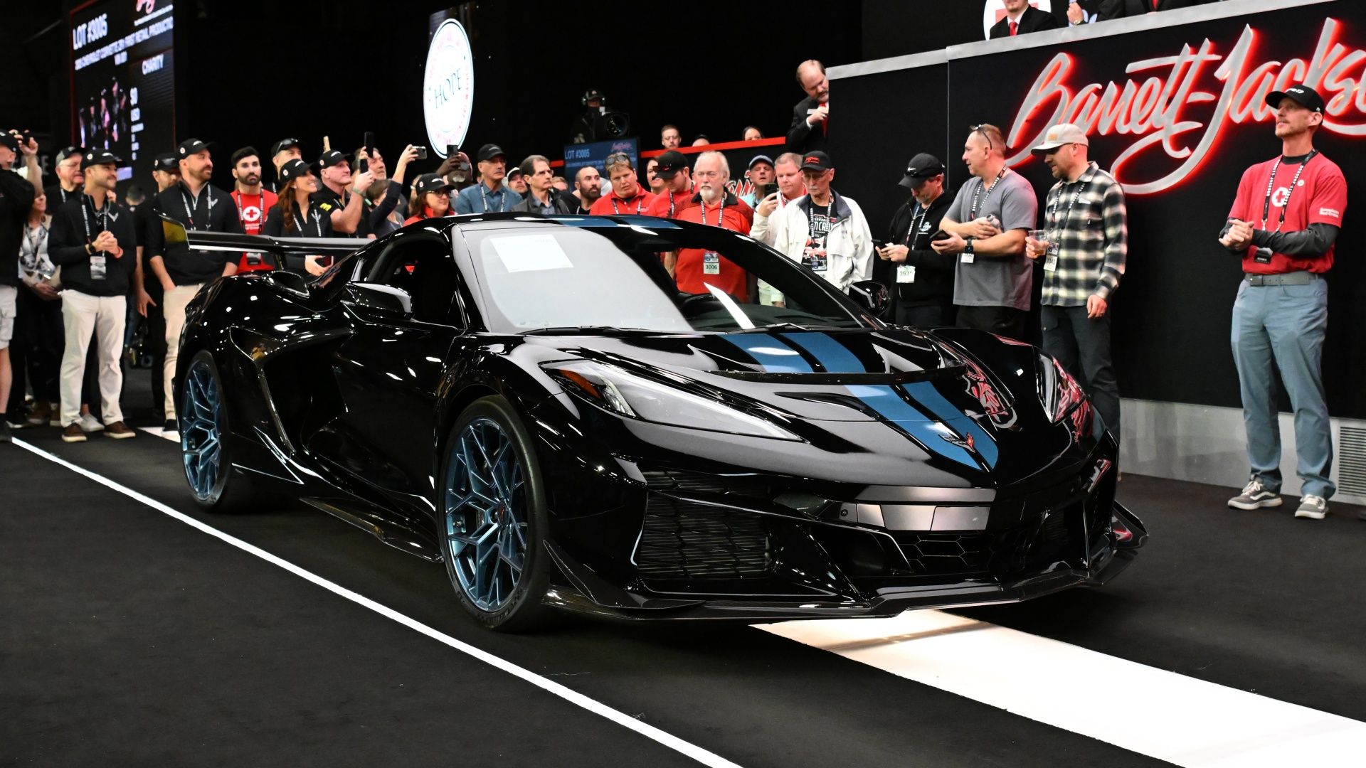 First Retail Production 2025 Corvette ZR1 Ties Record For Charity Auction