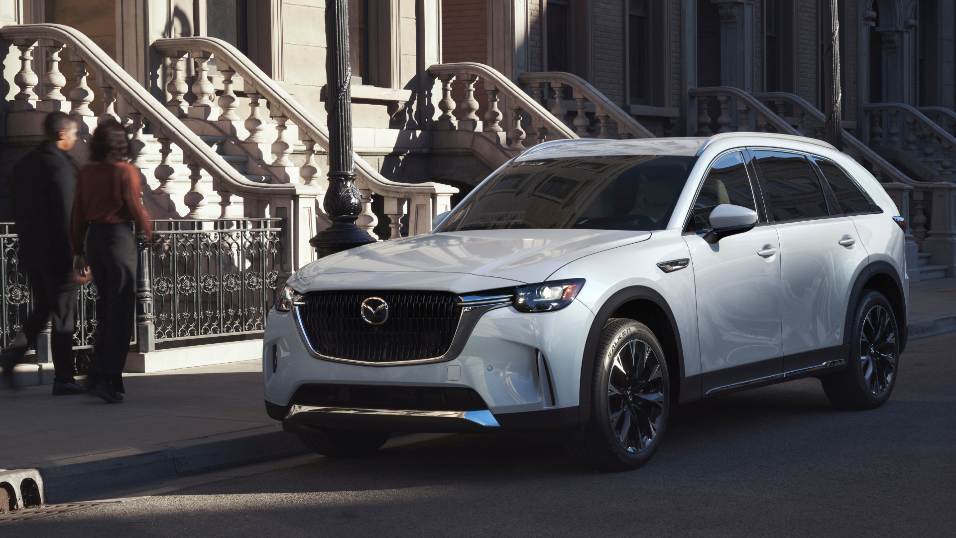 Mazda CX-90 PHEV advanced safety feature