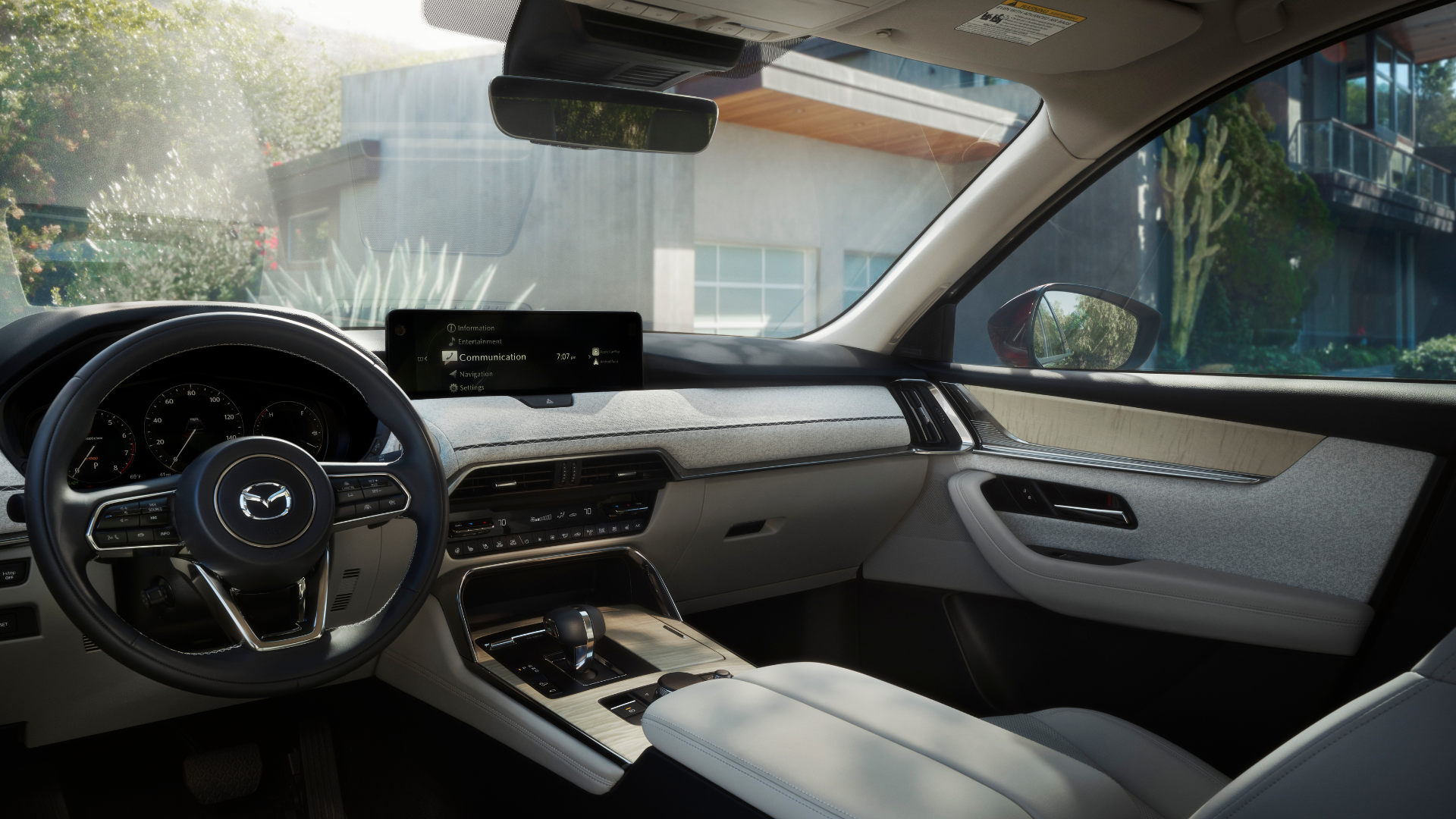 Mazda CX-90 PHEV int