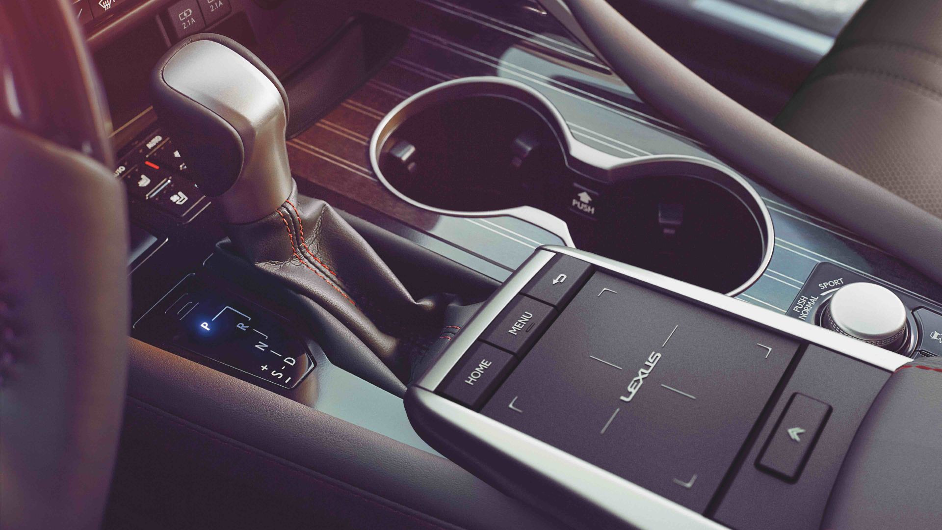 2020-2022 Lexus RX 450h Interior