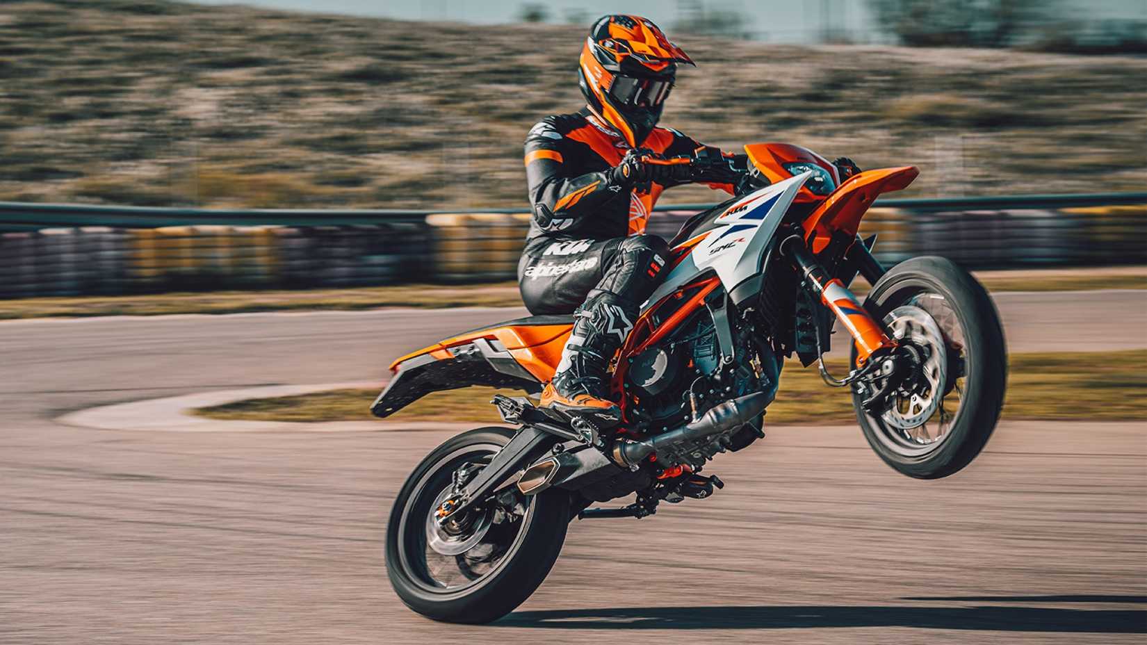 2025 KTM 390 SMC R on the race track that goes fast