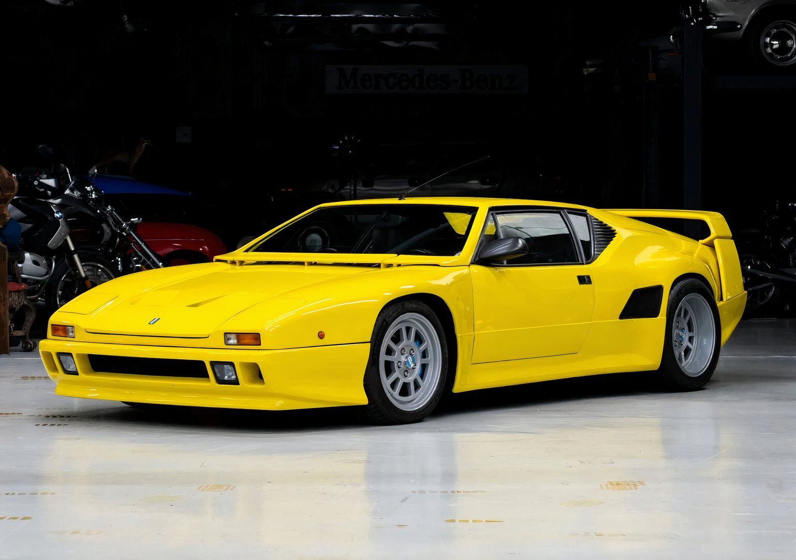 1991 De Tomaso Pantera 90 Si (PS)