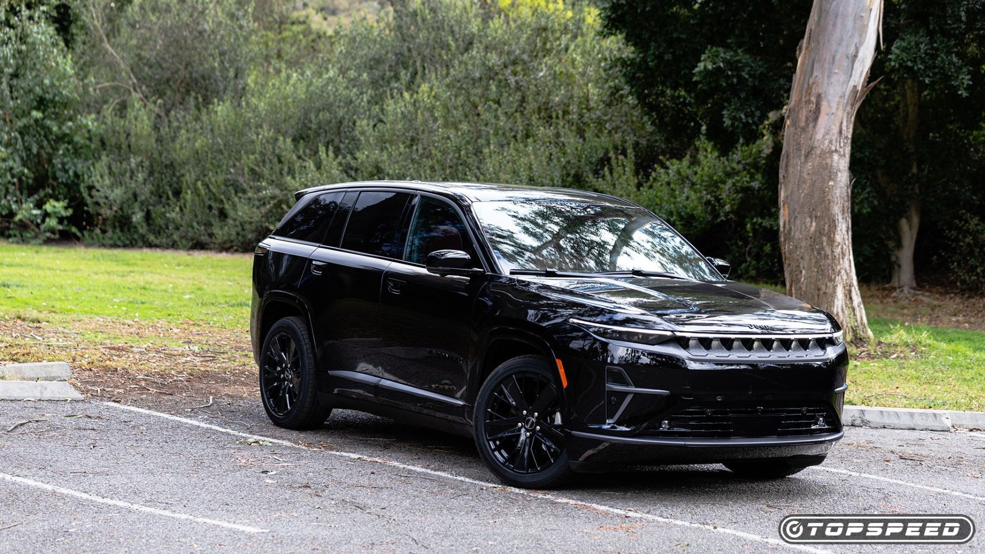 2024 Jeep Wagoneer S Exterior