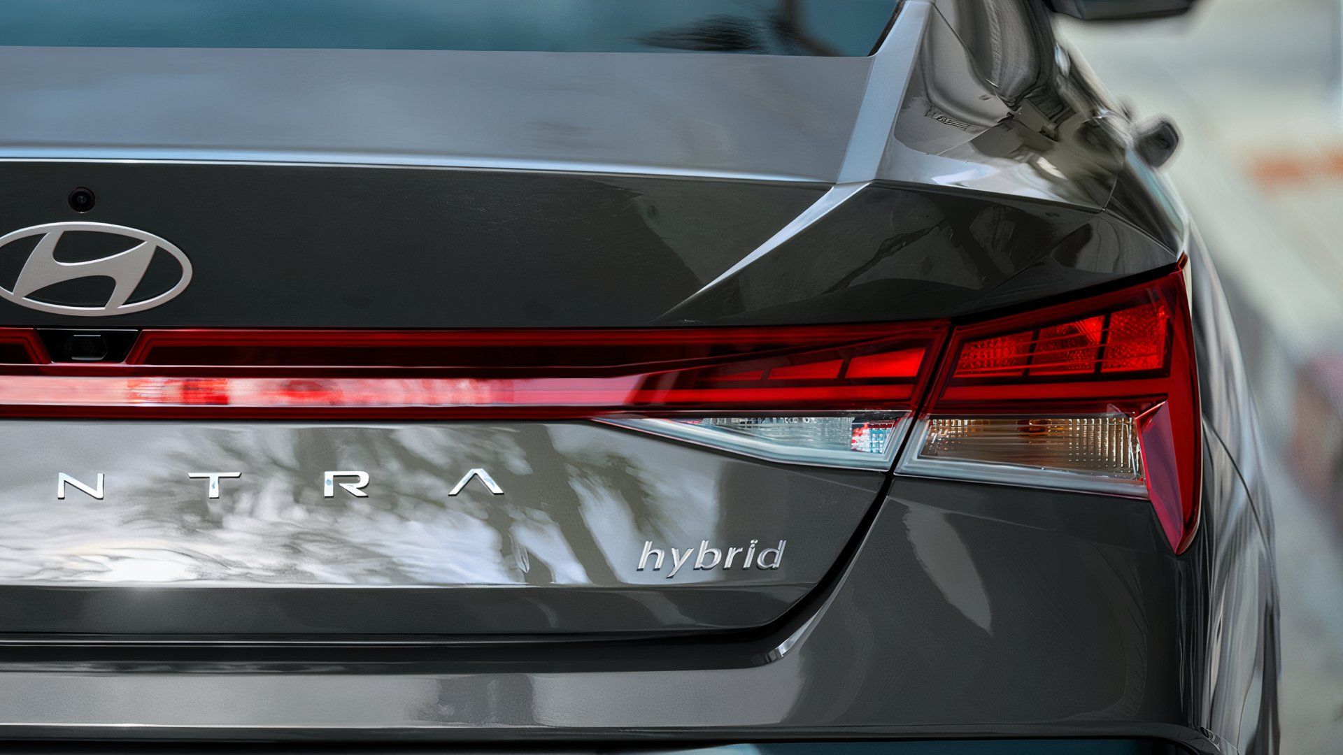 Gray Elantra Hybrid badge