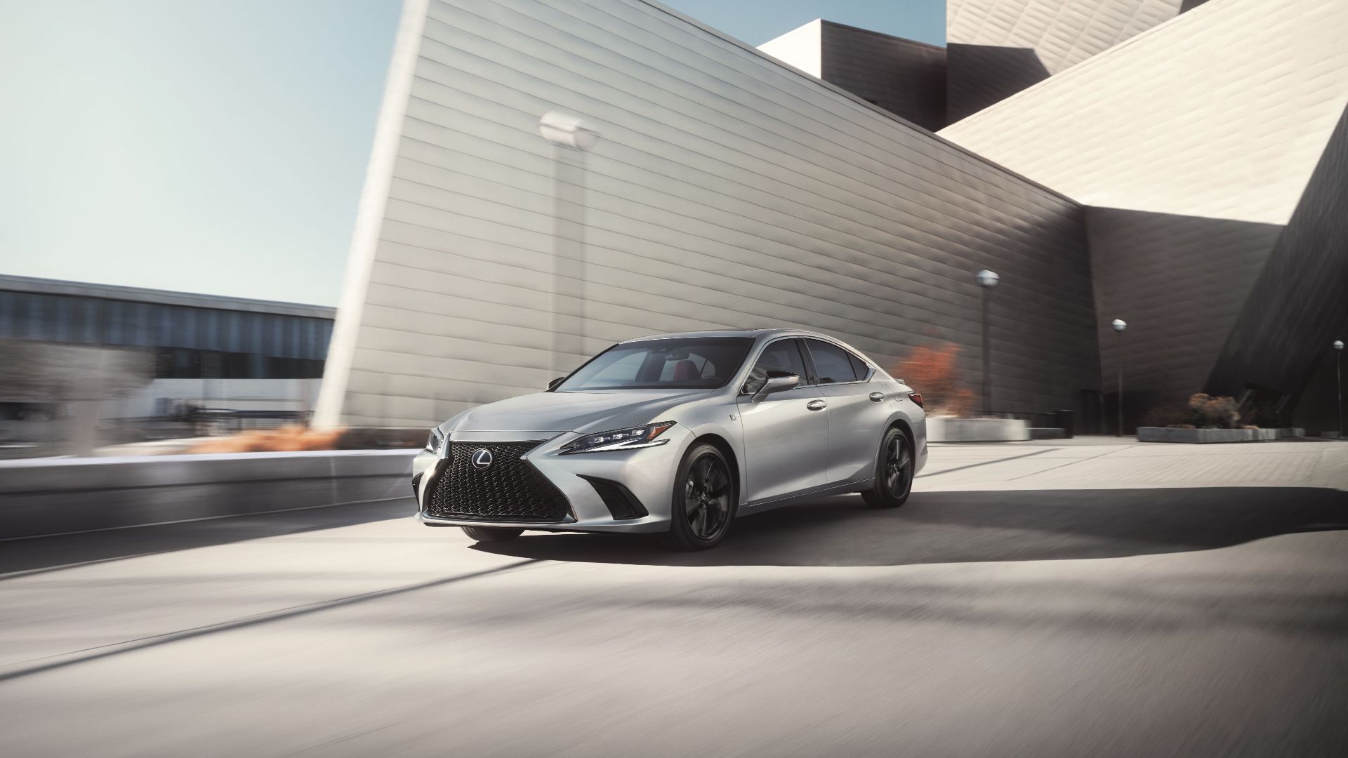 2025 Lexus ES 300h Exterior