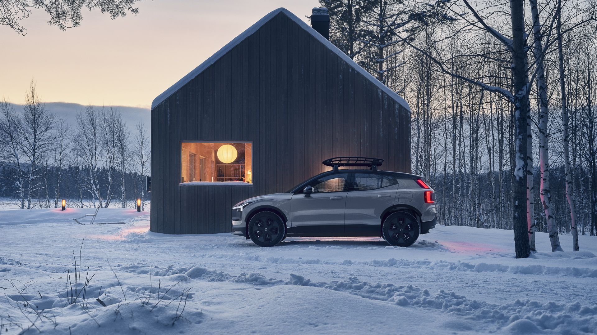 2026 Volvo EX30 Cross Country-06