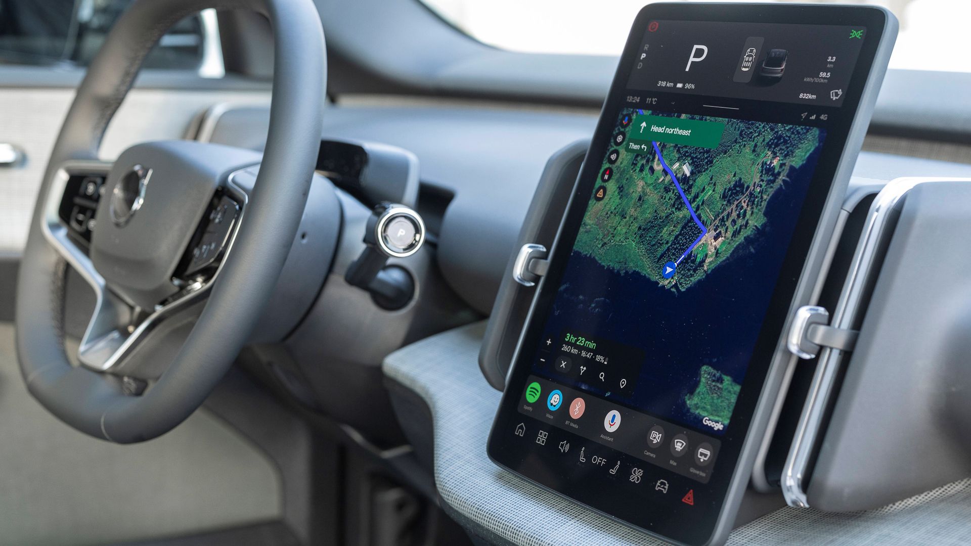 2026 Volvo EX30 Cross Country-16