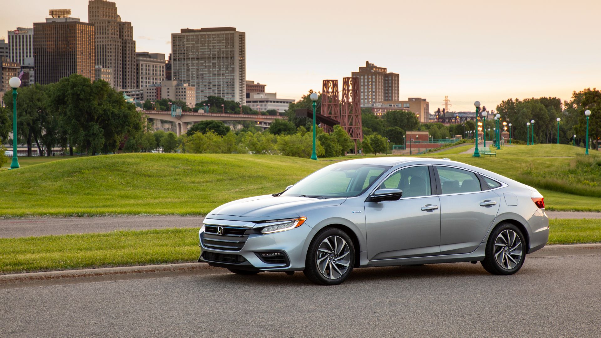 2019 Honda Insight Exterior Side Profile In A Park