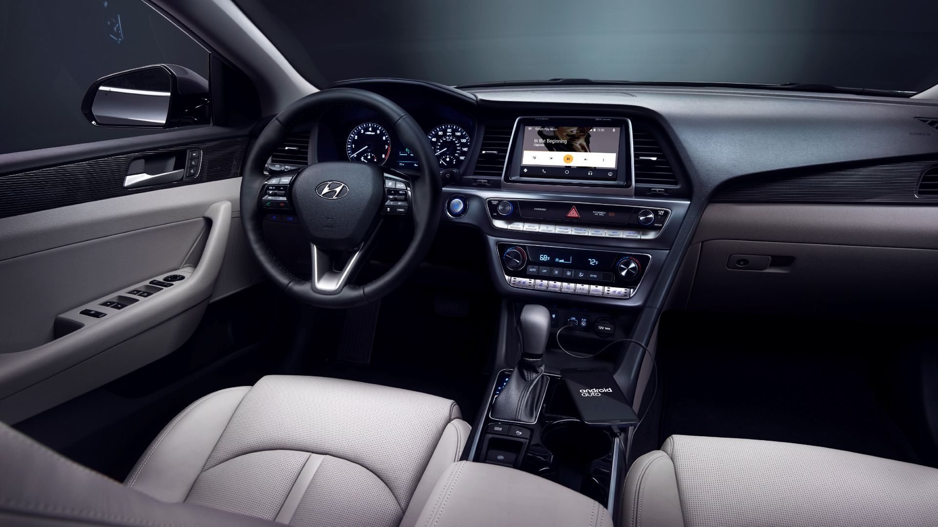 2018 Hyundai Sonata Interior Front Cabin