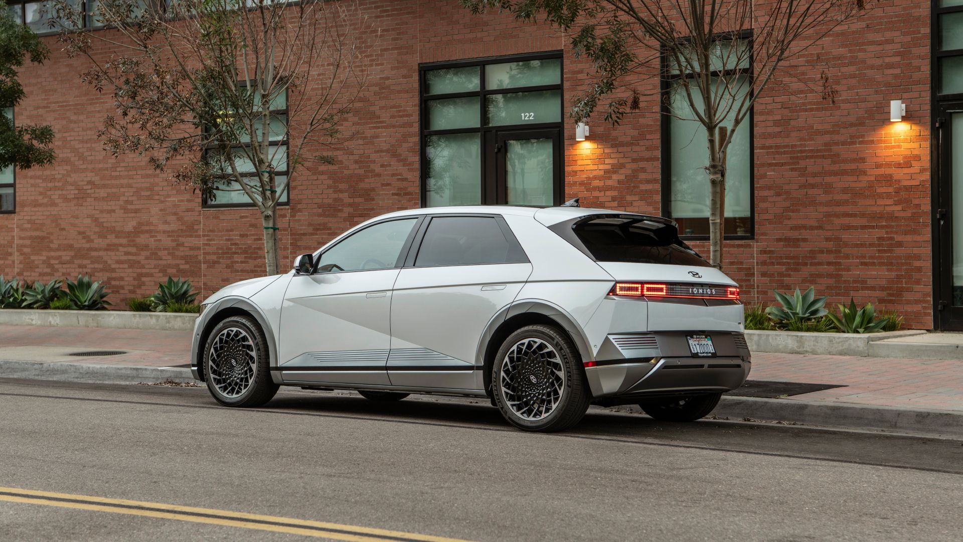 2022 Ioniq 5 Exterior Parked On Side Of A Building