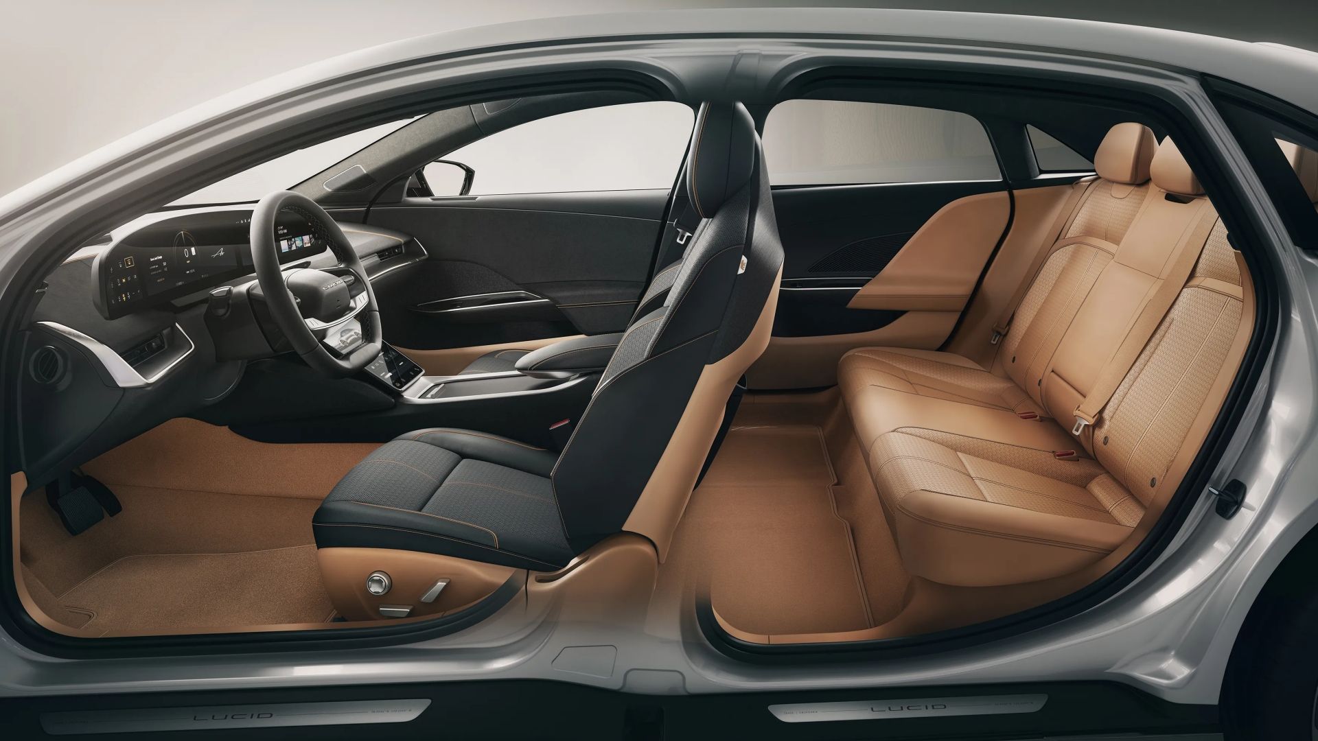 Lucid Air Grand Touring Interior