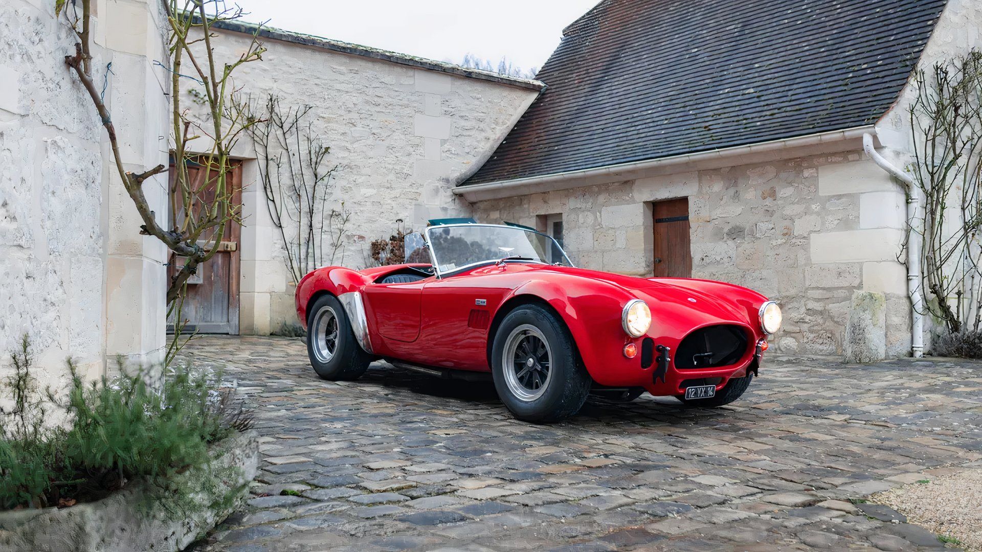 1967 AC Cobra 289 Sports, front 3/4