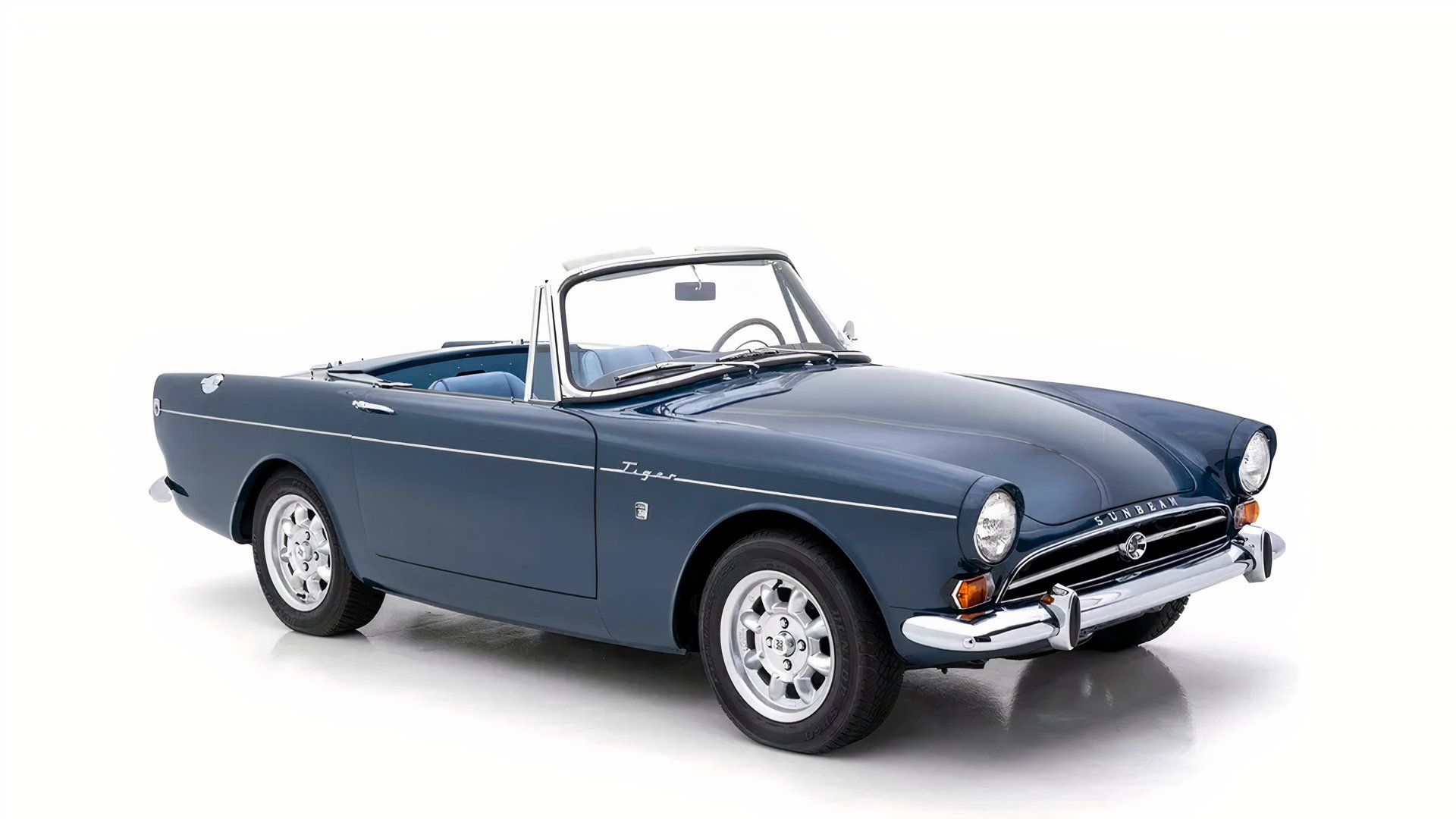 1965 Sunbeam Tiger, front 3/4