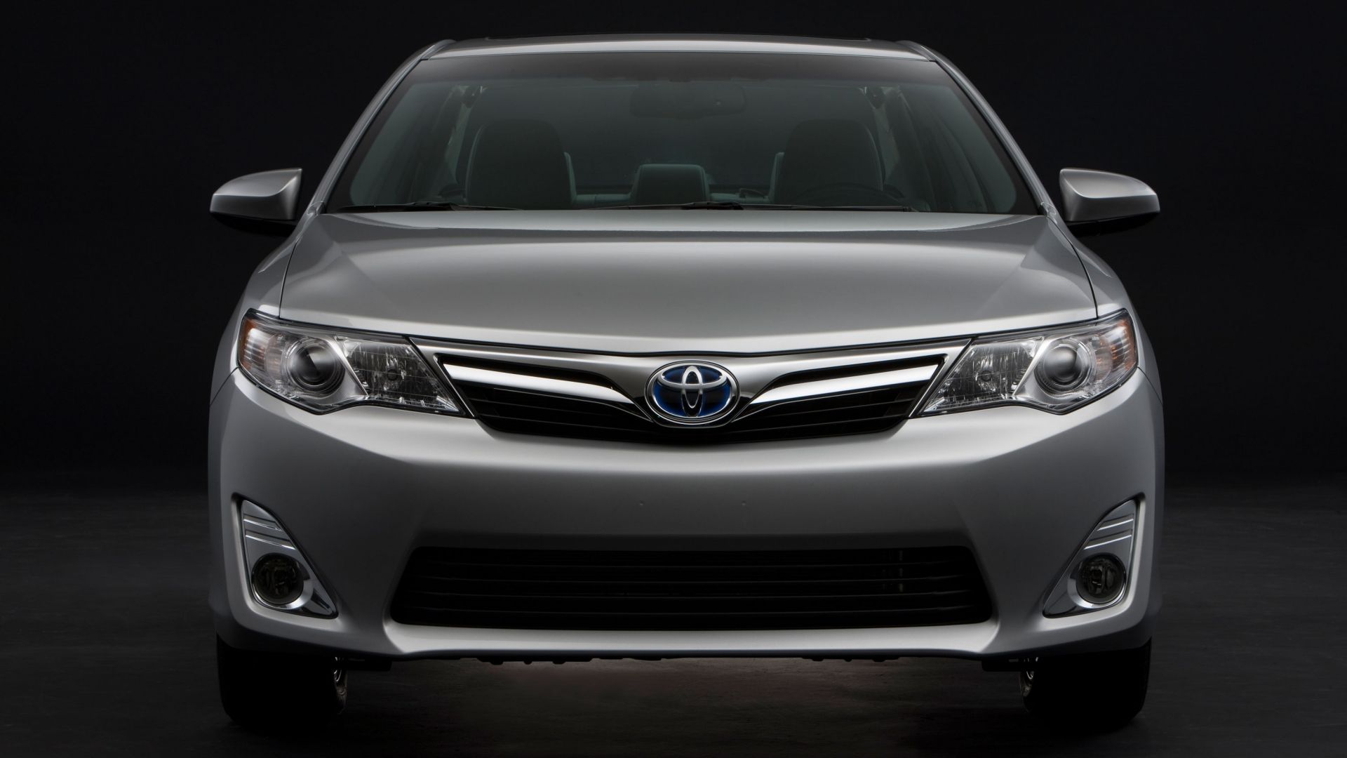 2012 -- 2014 Toyota Camry Hybrid Front
