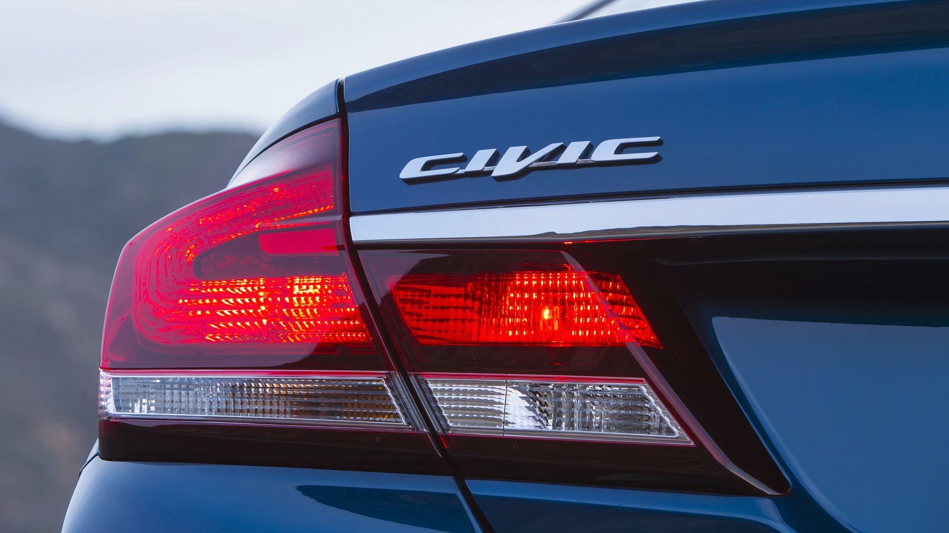 2015 Civic Sedan Rear Light