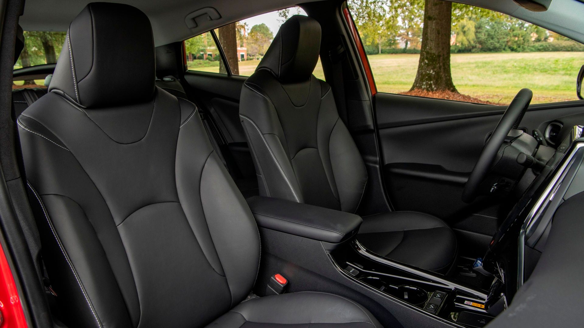 Prius Prime front seats