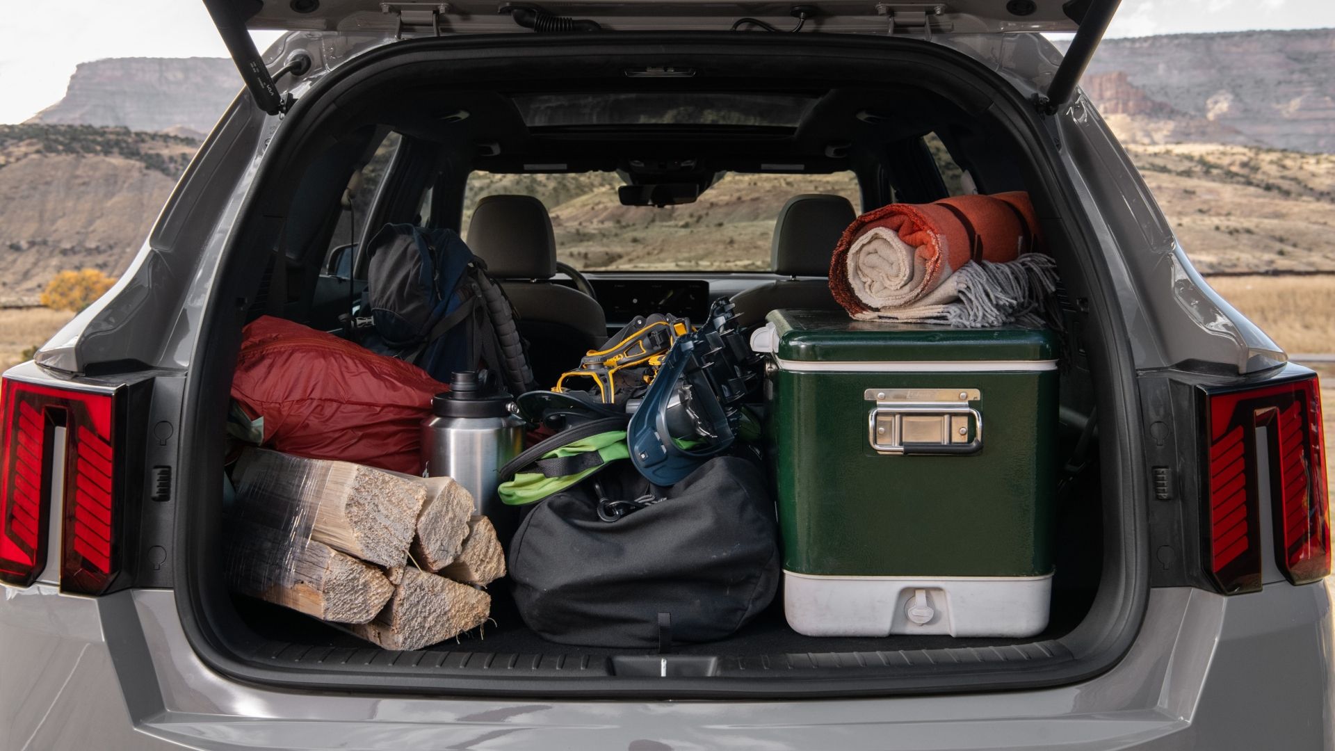 2025 Kia Sorento Hybrid Cargo Area