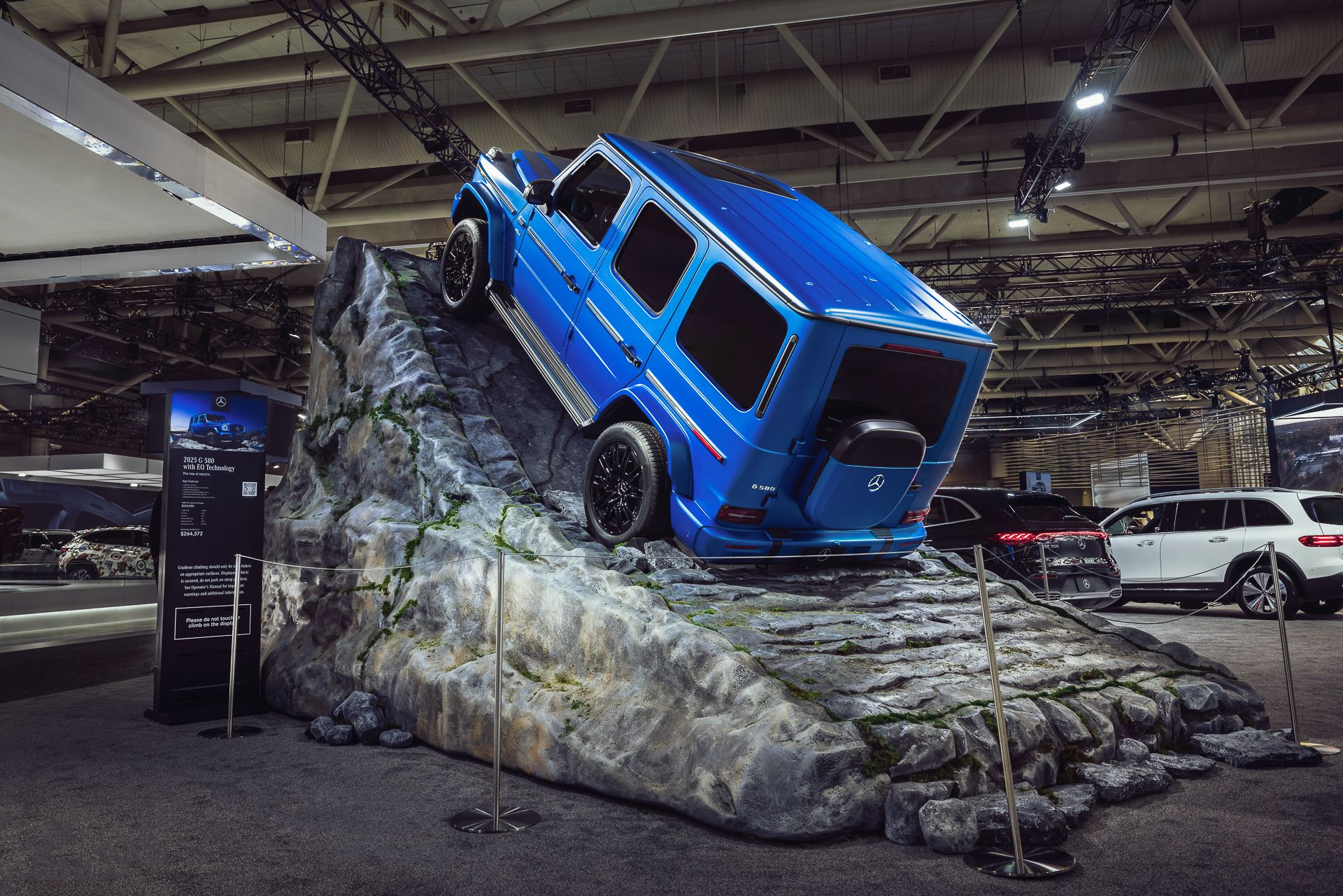 2025 Mercedes G 580 with EQ Technology Gelandewagen -2