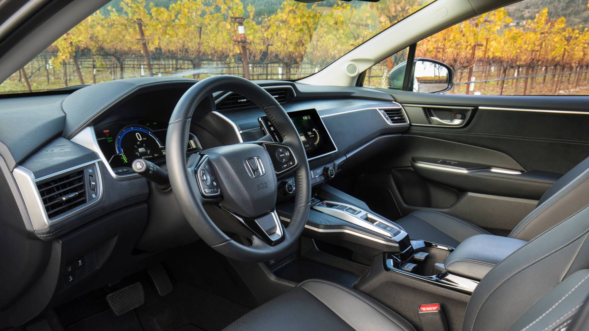 The interior of a 2018 Honda Clarity Plug-in Hybrid