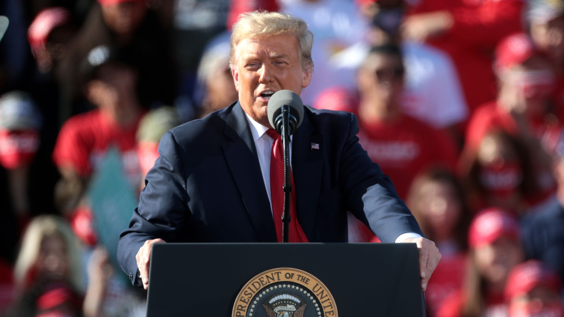 Donald Trump speaks at a rally