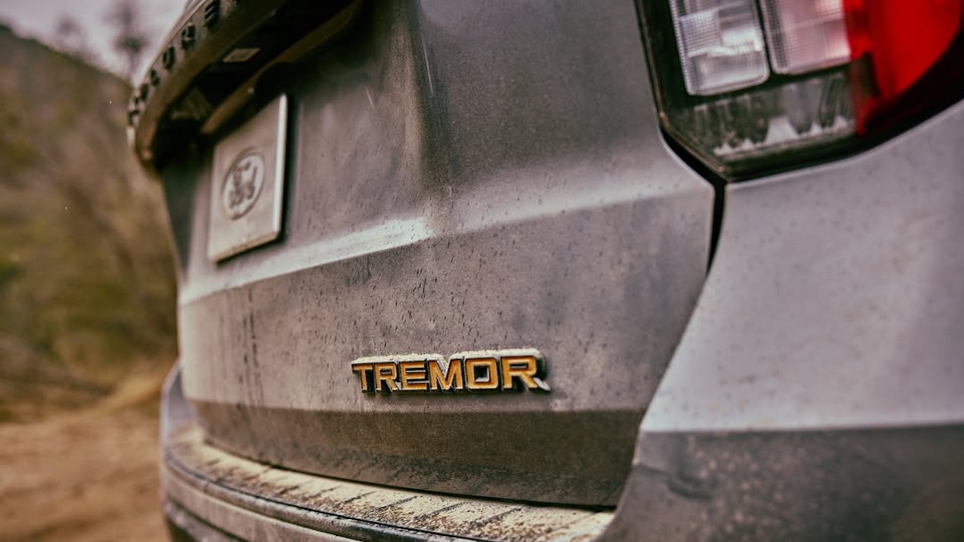 Ford-Explorer-Tremor-Teaser