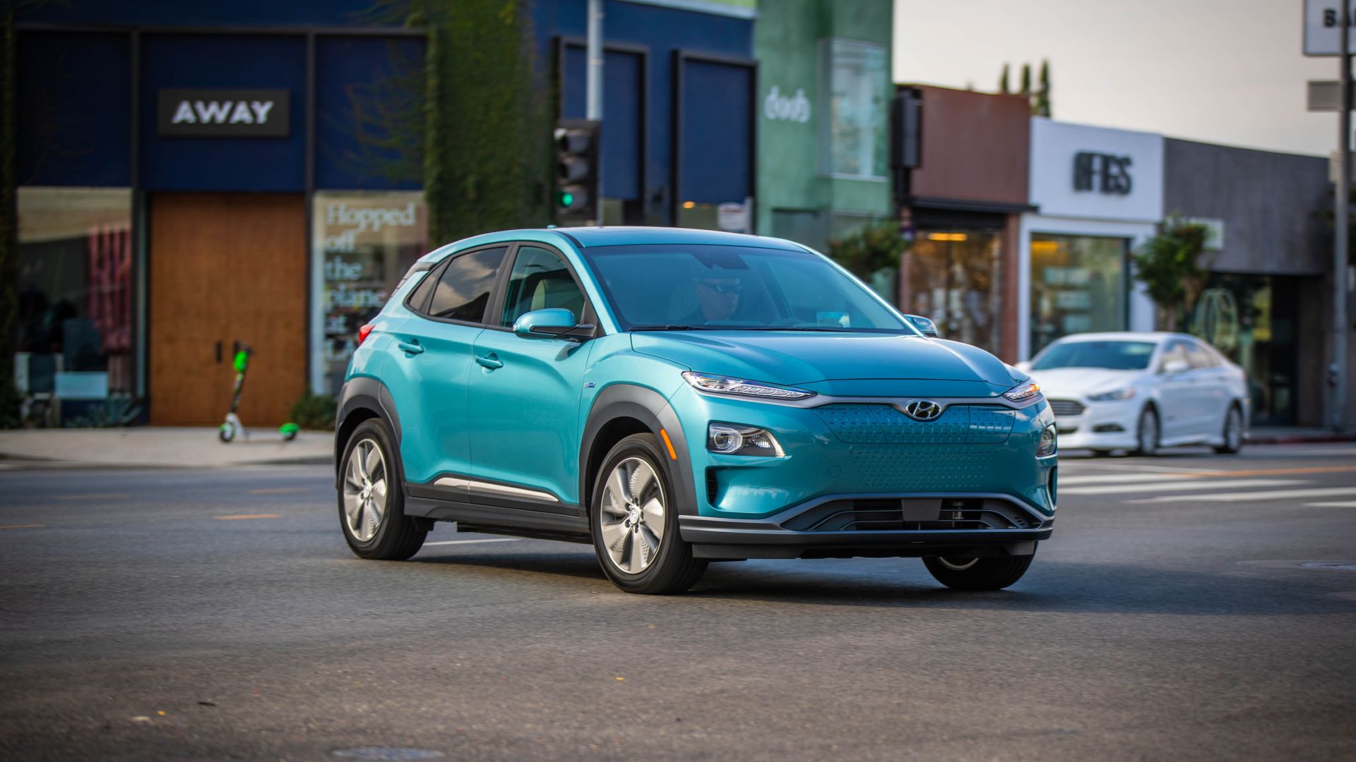 2020 Kona Electric Exterior Middle Of A Intersection