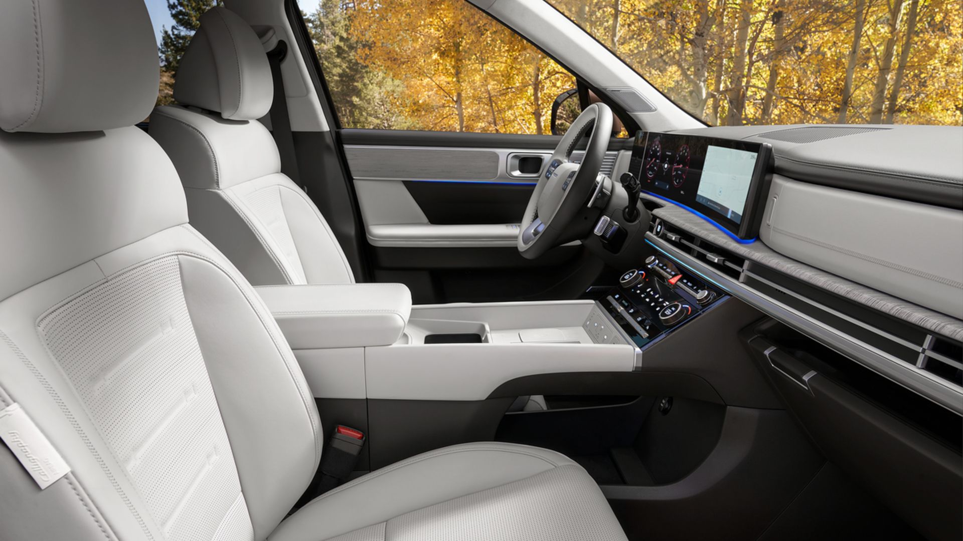 2025 Hyundai Santa Fe Hybrid Interior Front Cabin