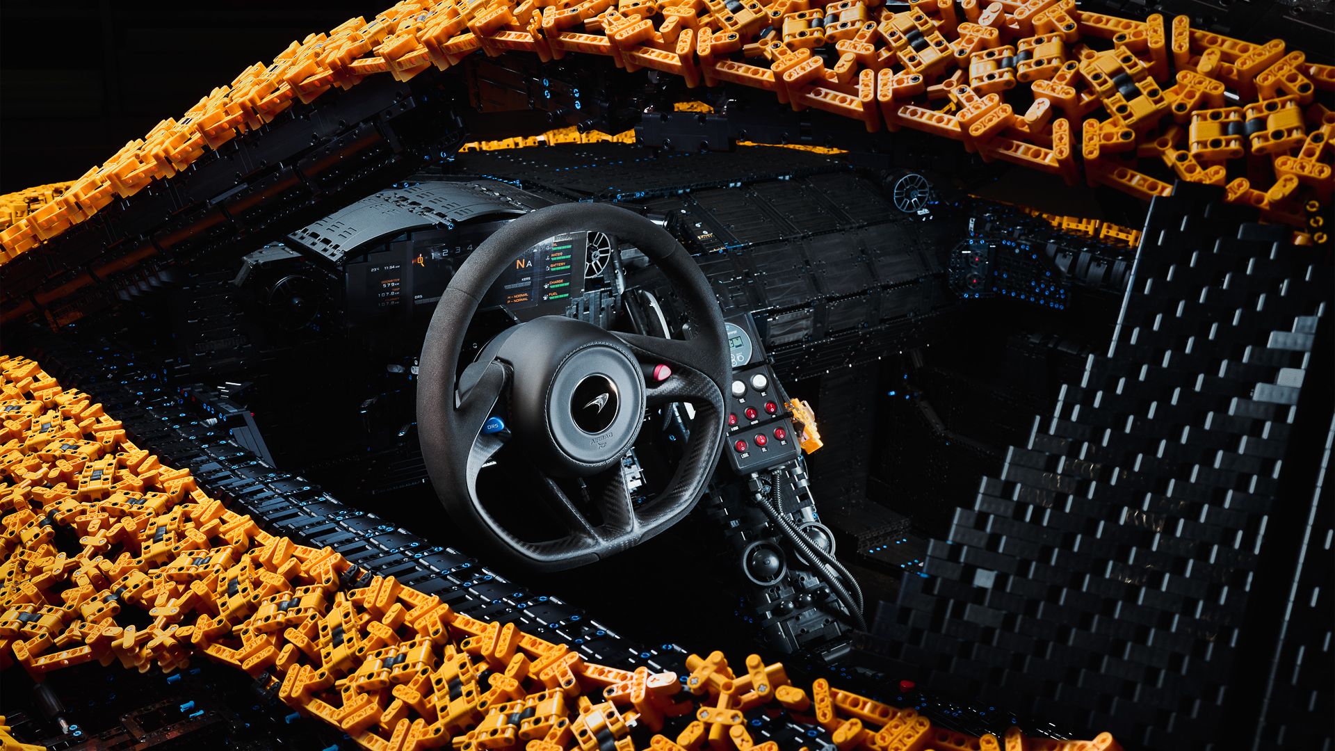 LEGO McLaren P1-18