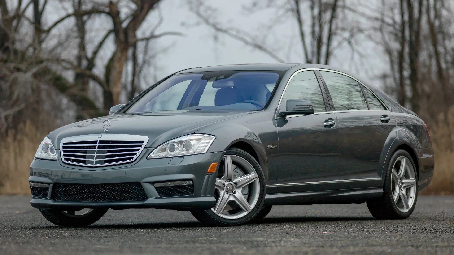 2010 Mercedes-Benz S 63 AMG