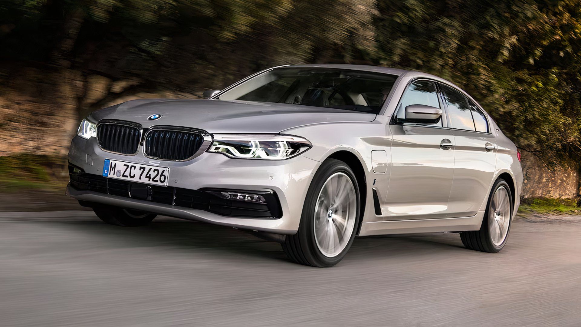 2020 BMW 5 Series in white