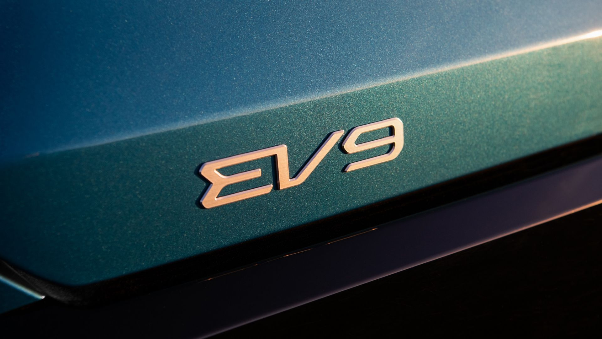 2025 Kia EV9 Exterior Rear Badge
