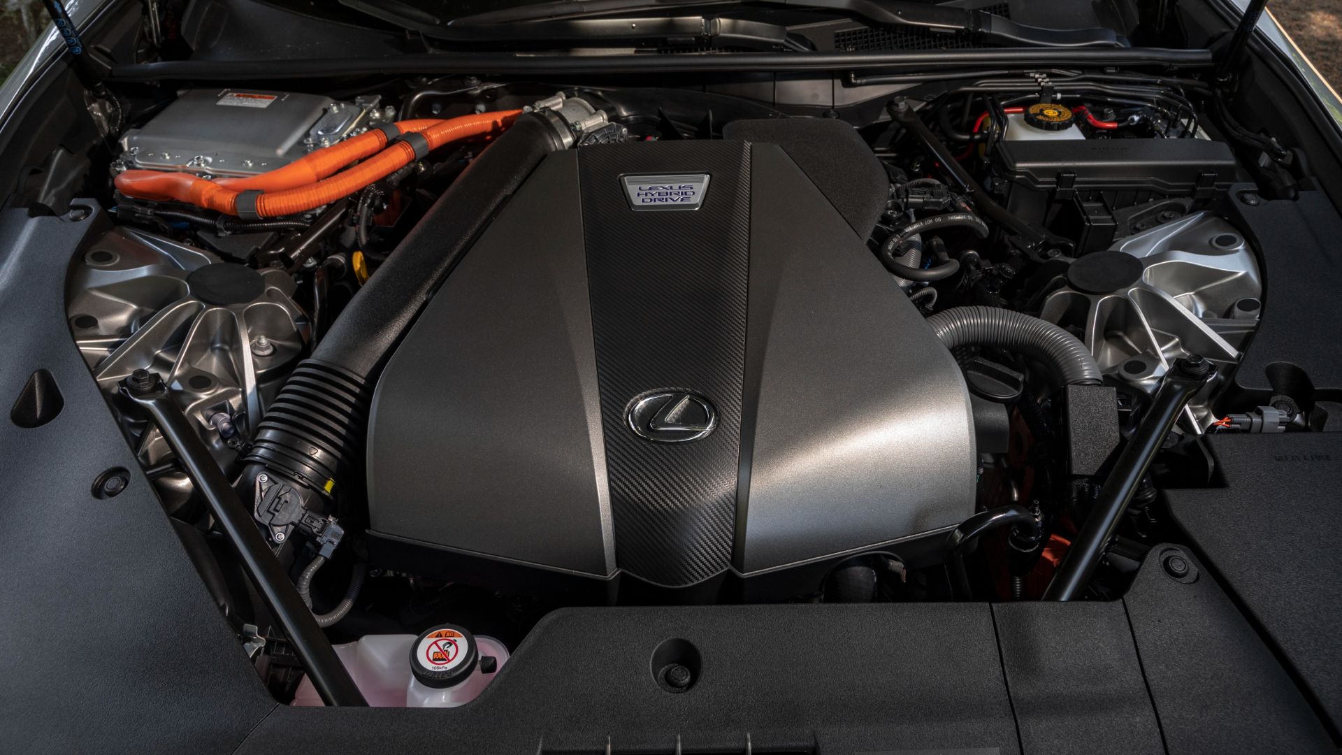 2025 Lexus LC Hybrid Engine