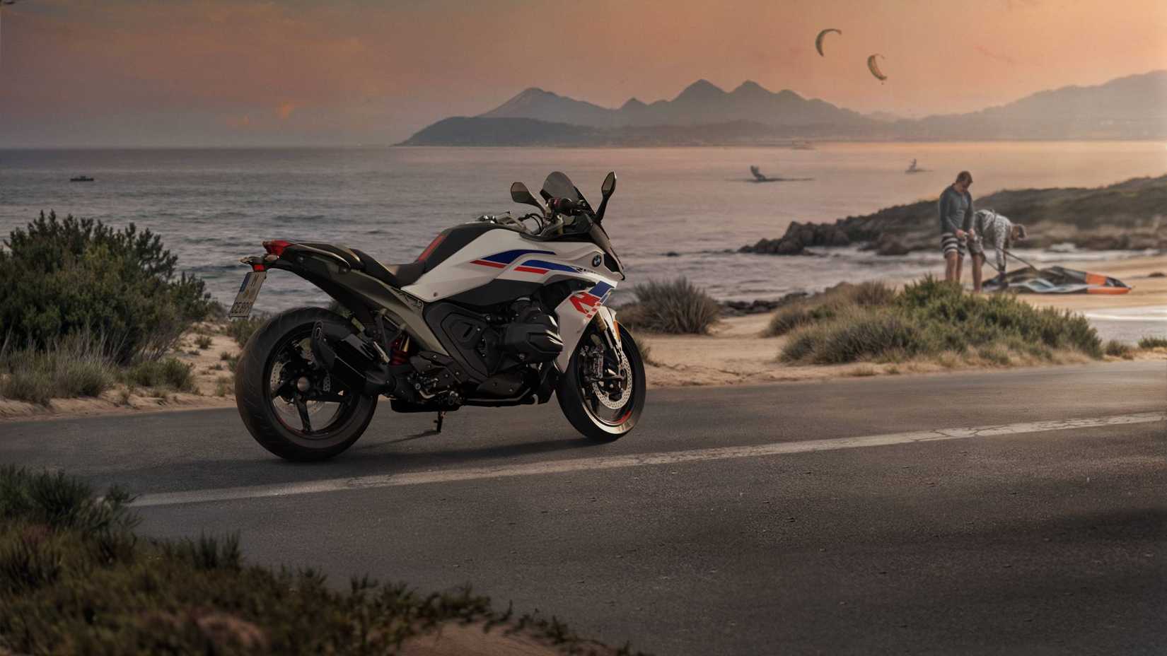 2026 BMW R 1300 RS Rear