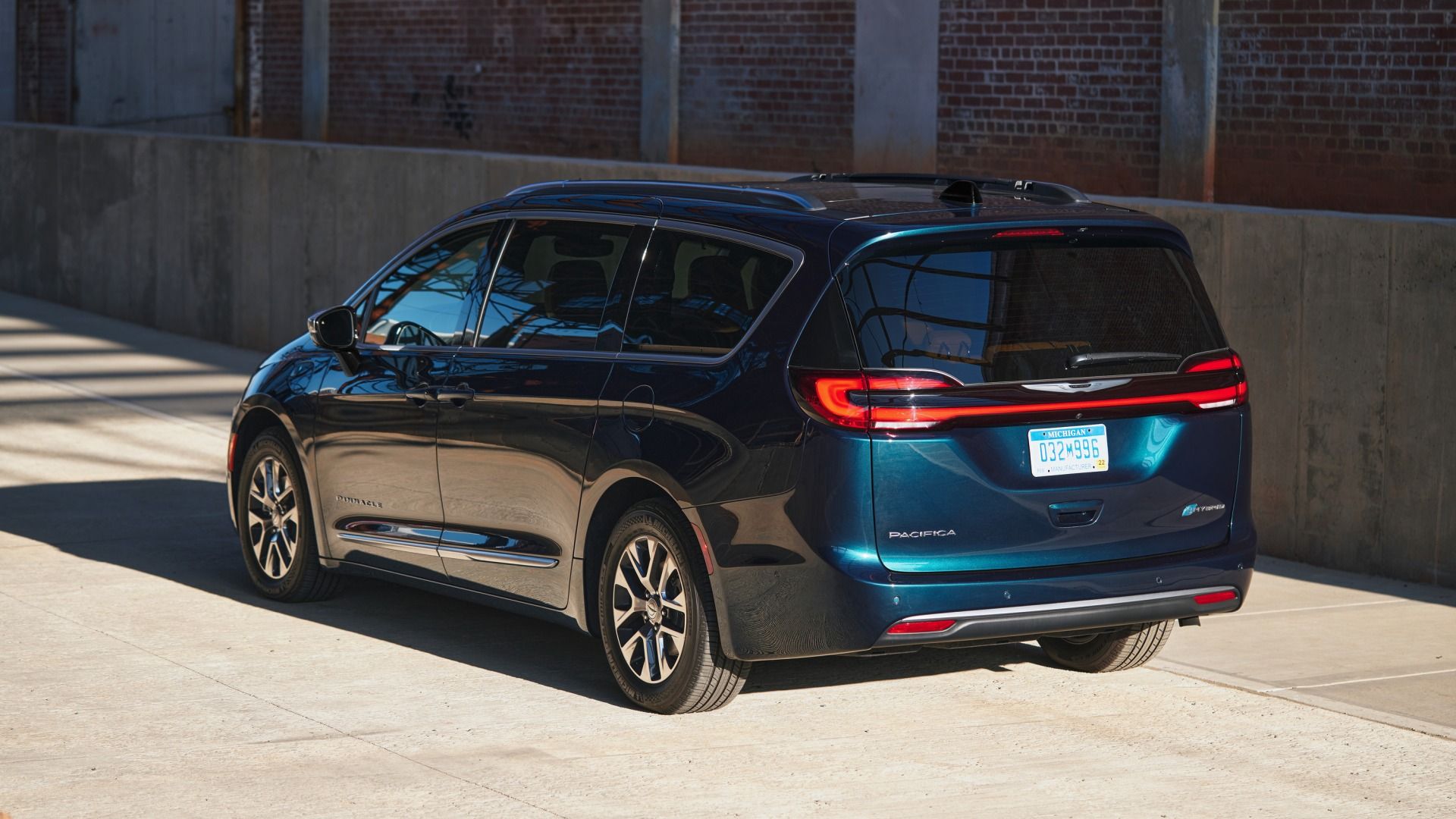 Chrysler Pacifica Plug-In Hybrid Pinnacle (21)