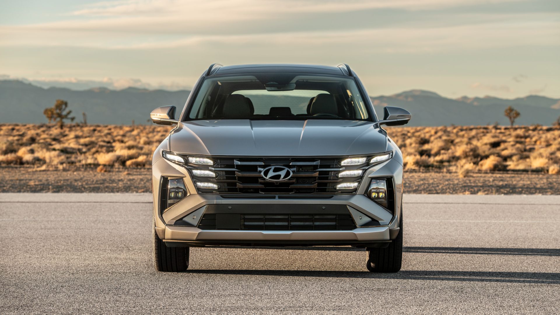 2025 Hyundai Tucson Plug-In Hybrid Exterior Front