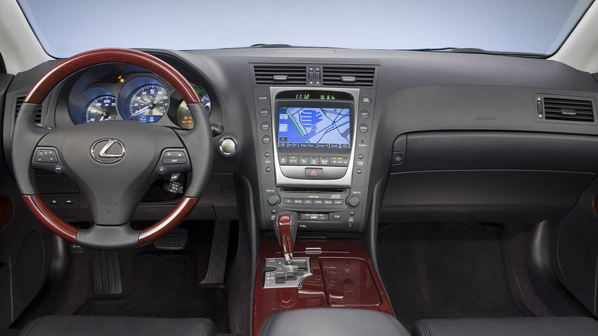Interior of the 2009 Lexus GS 450h