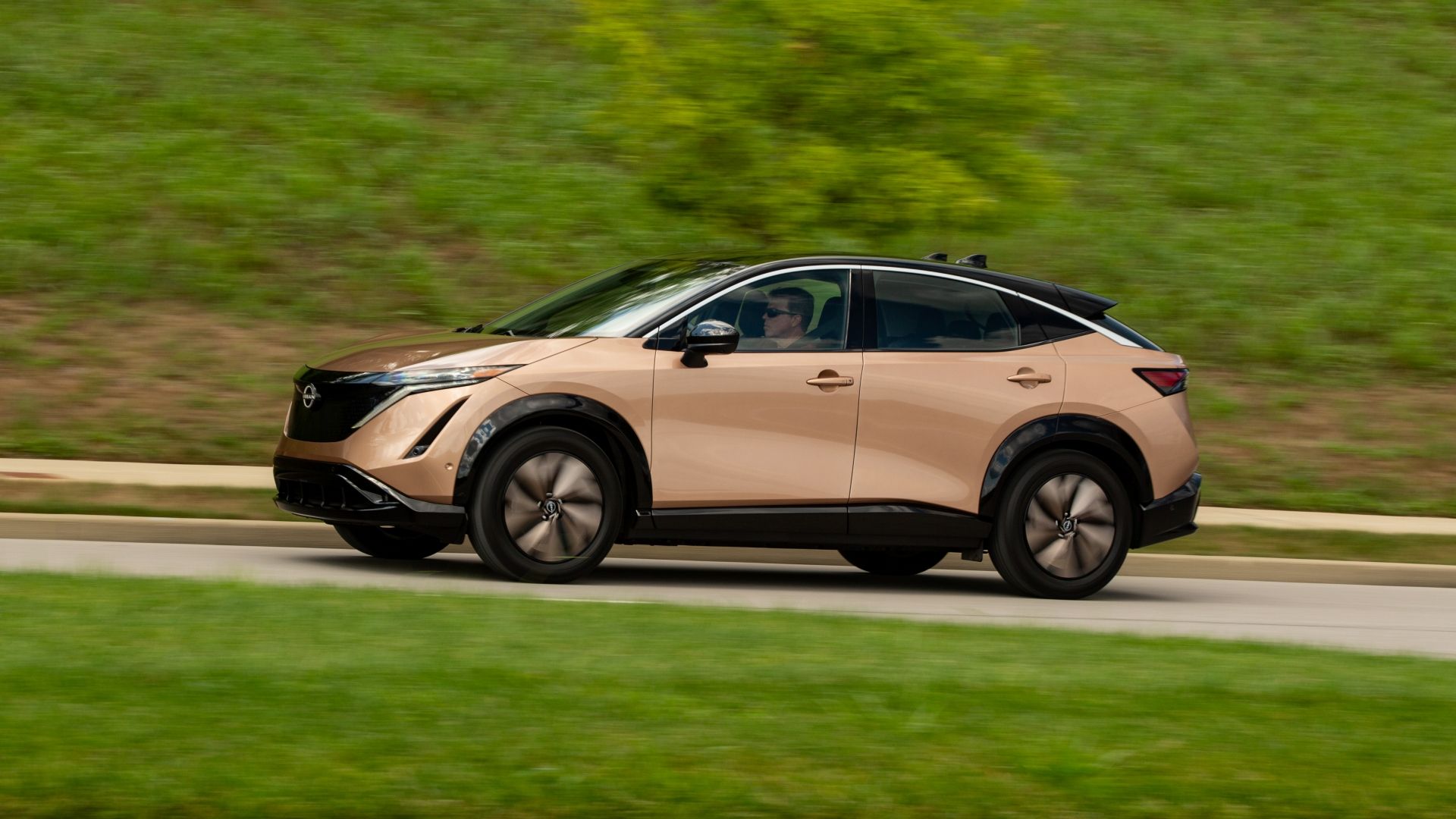 Nissan ProPilot Hands-Free Driving Vehicle Profile