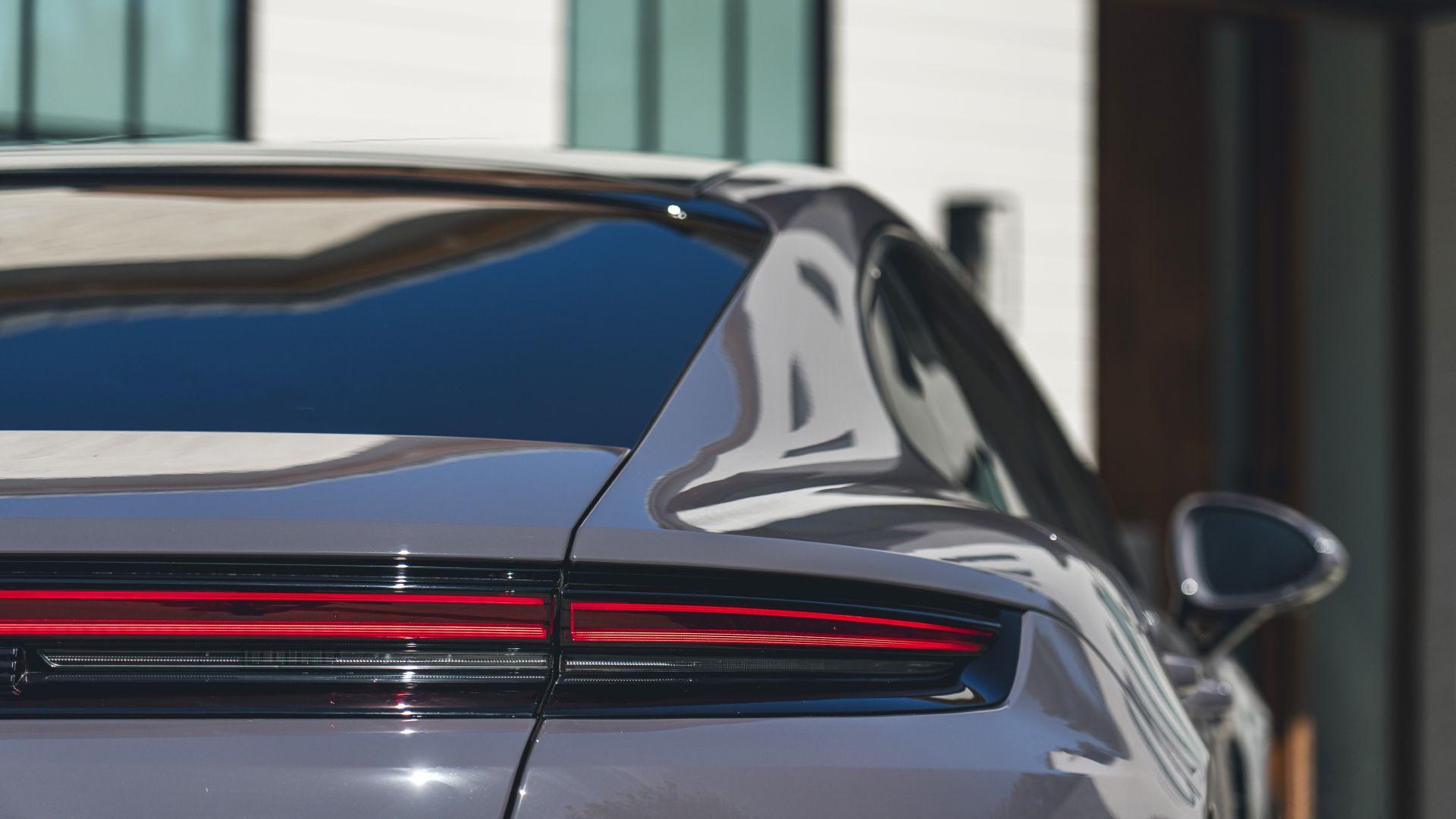 2025 Porsche Panamera Turbo S E-Hybrid Exterior Rear Tailights Closeup