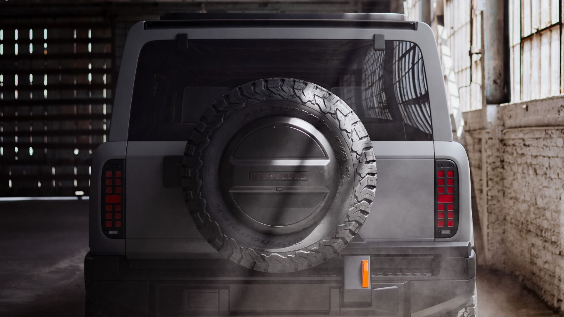 Rear image of the Slate Auto electric SUV