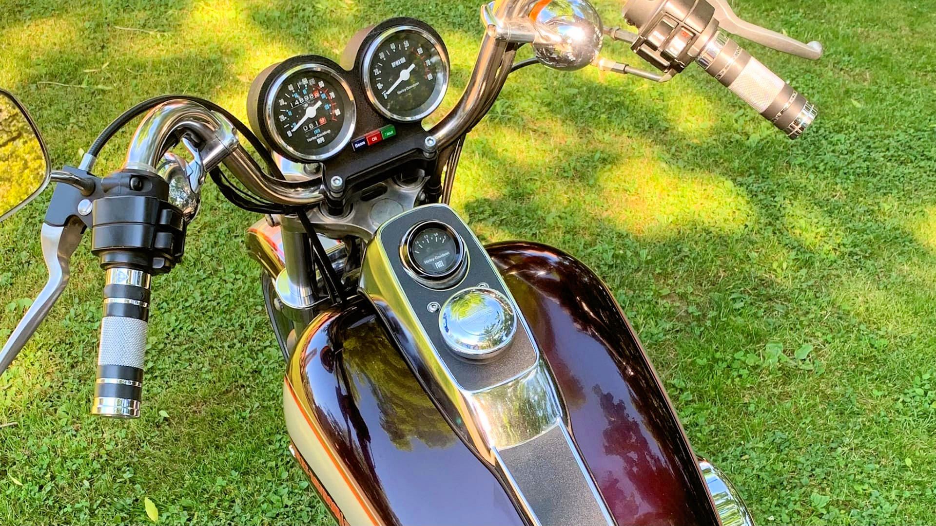 1984 Harley-Davidson FXRS Super Glide Sport Low Rider cockpit close-up detail