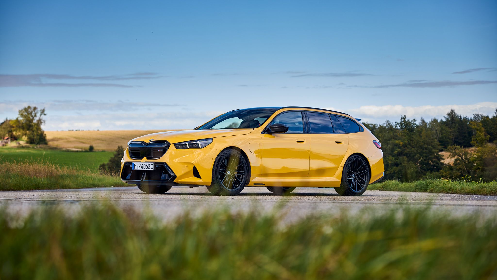 2025 BMW M5 Touring-14