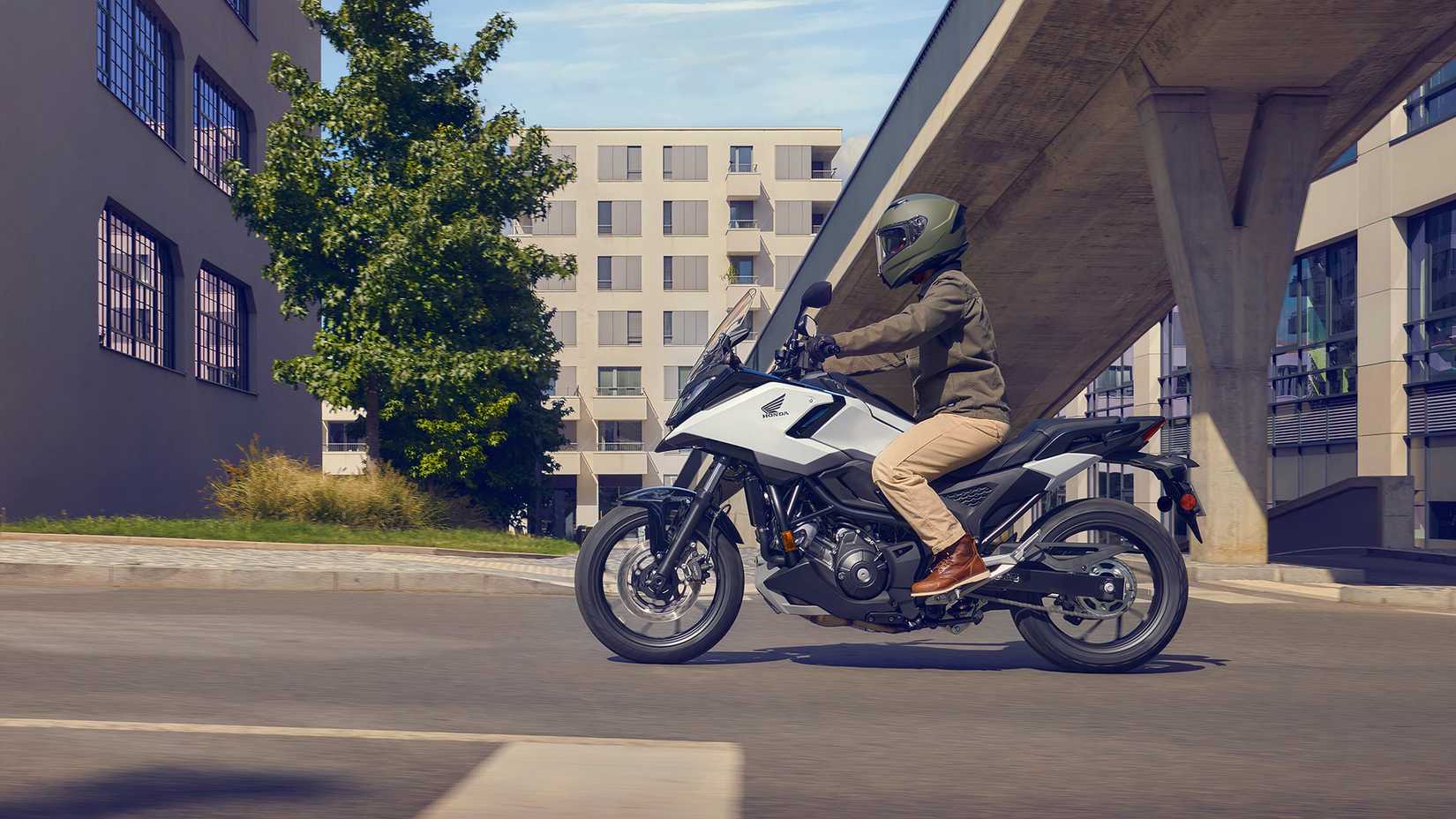 2025 Honda NC750X DCT (8)