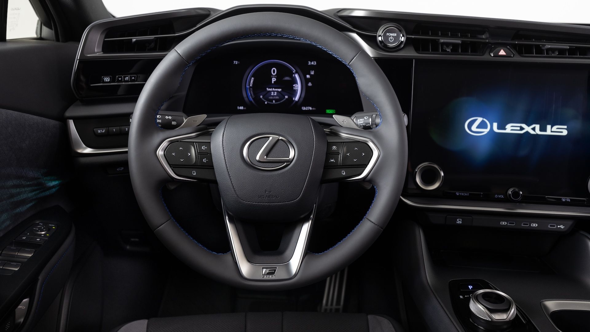 2026_Lexus_RZ_550e_012