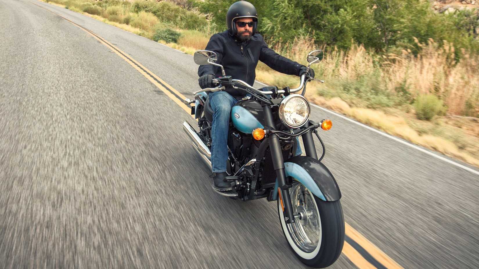 2025 Kawasaki Vulcan 900 Classic Highway Run Ariel View