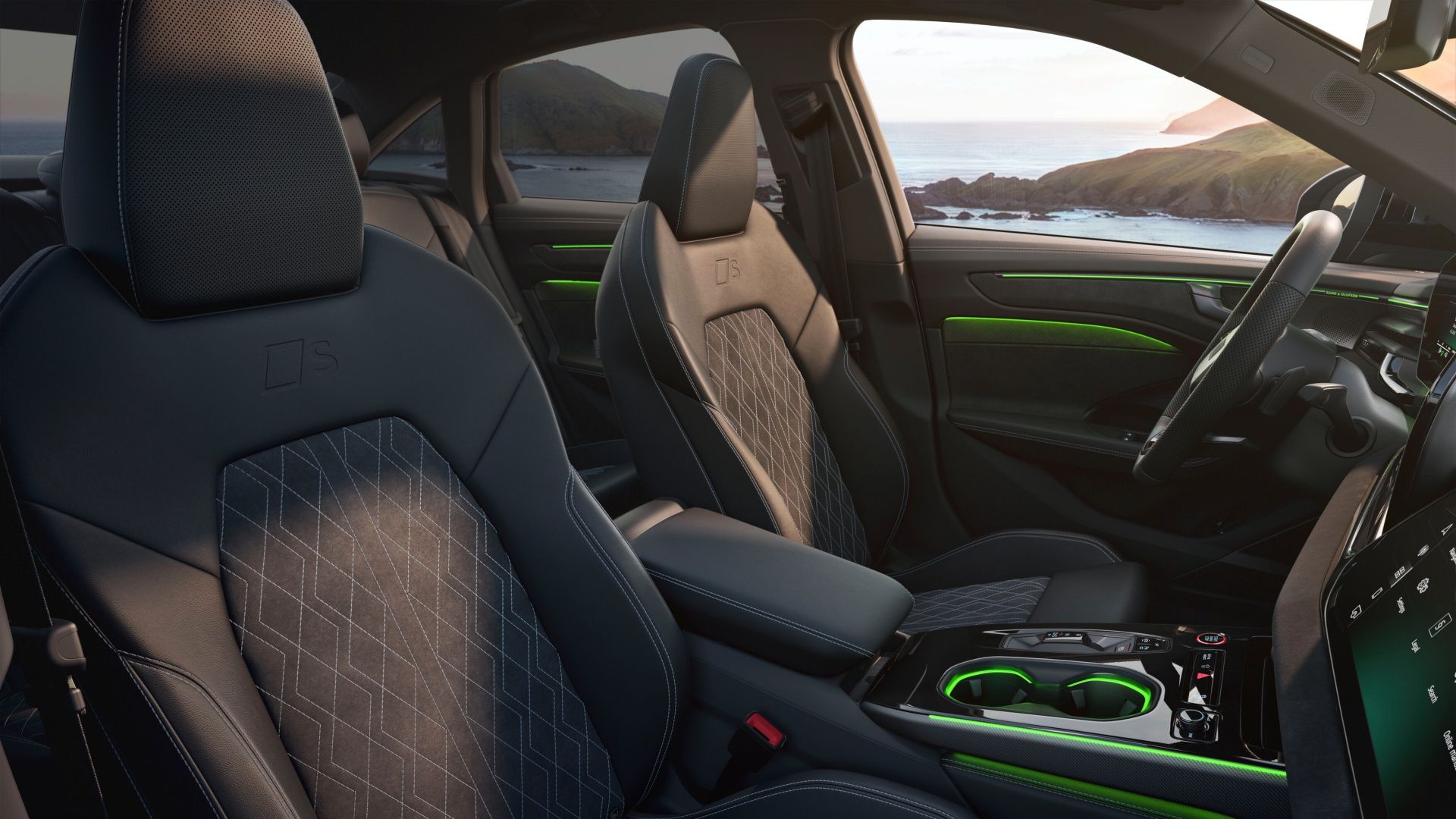 Audi A6 Avant e-hybrid quattro interior 